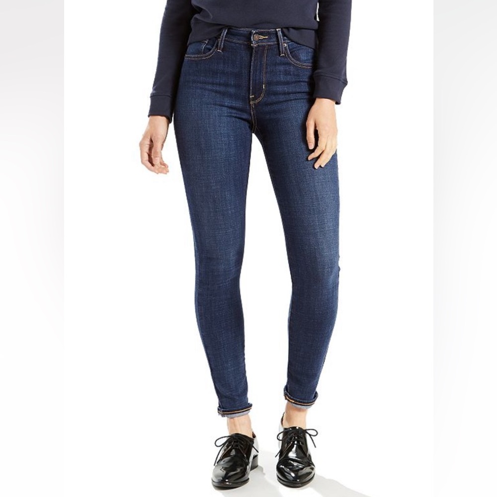 Levi’s 721 High-Rise Skinny Jeans Women’s Size 25